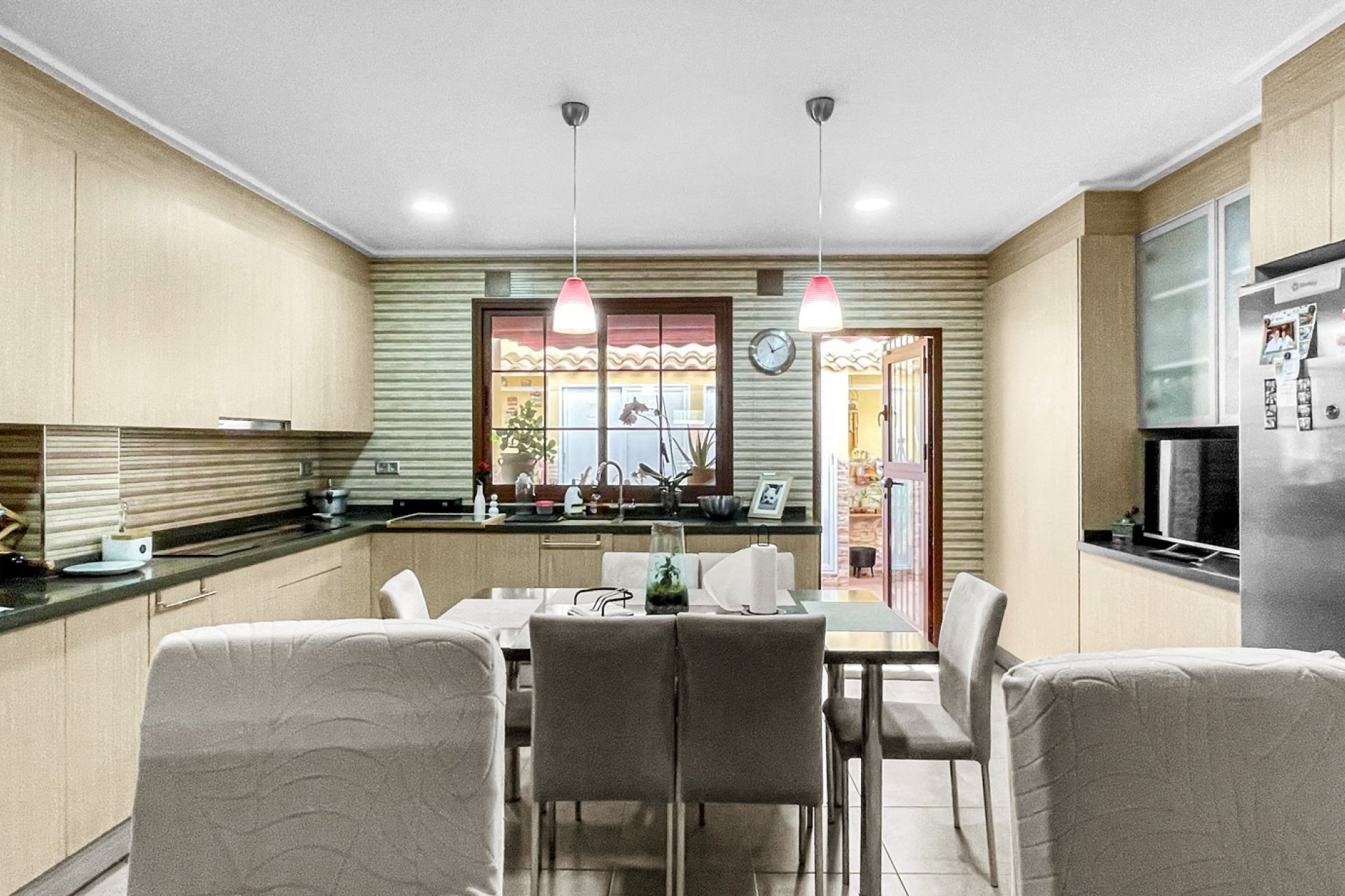 Revente - Maison de ville -
Torrevieja - Costa Blanca
