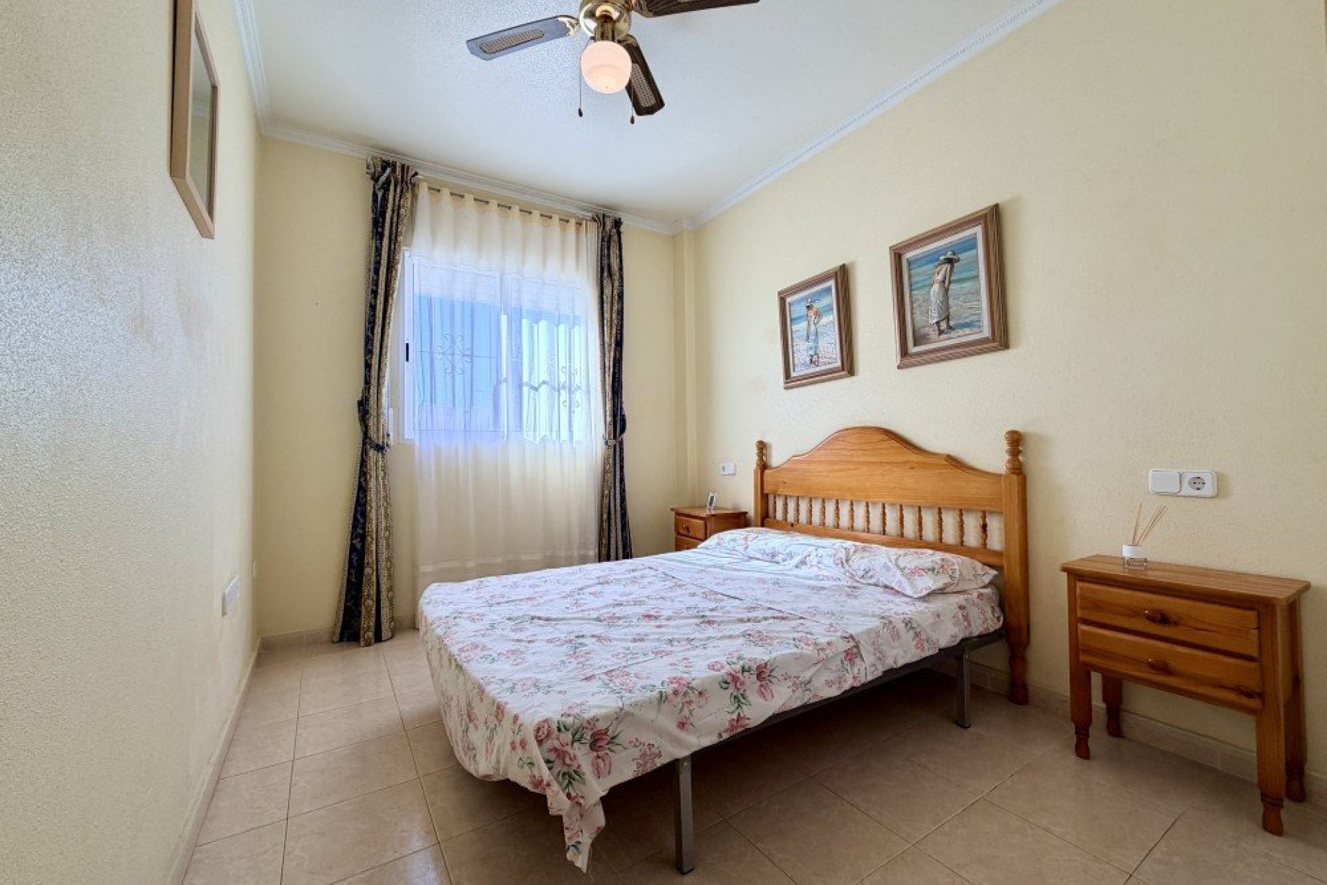Revente - Maison de ville -
Torrevieja - Costa Blanca