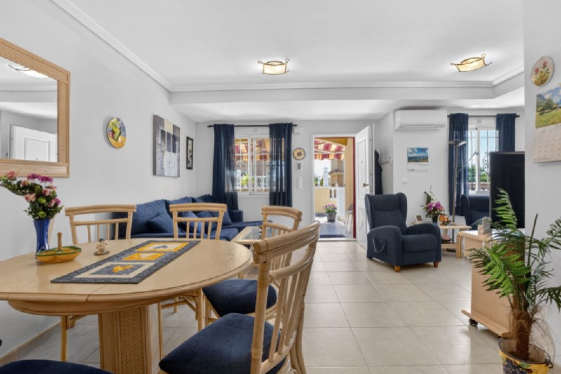 Revente - Maison de ville -
Torrevieja - Costa Blanca