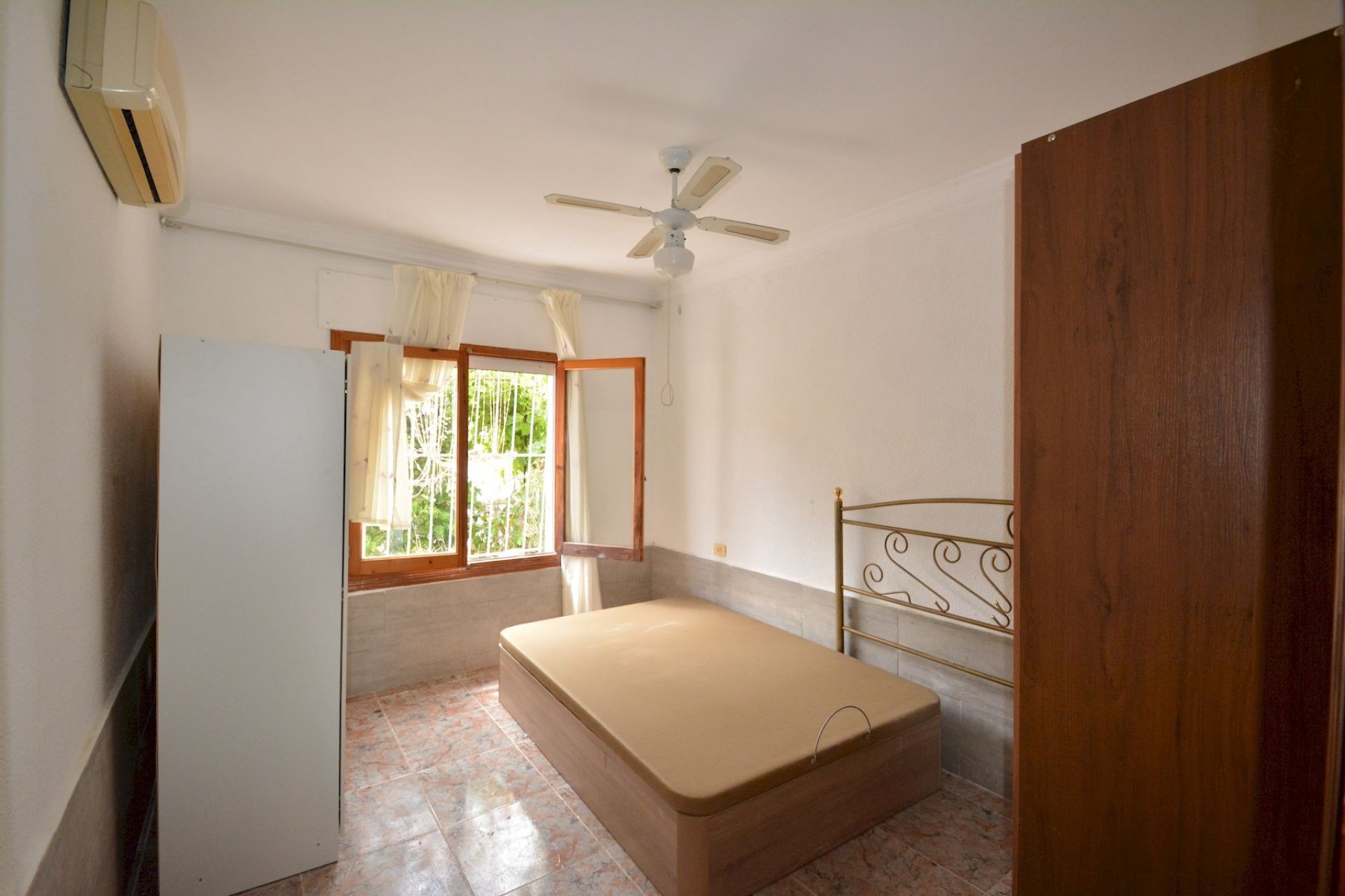 Revente - Maison de ville -
Torrevieja - Costa Blanca