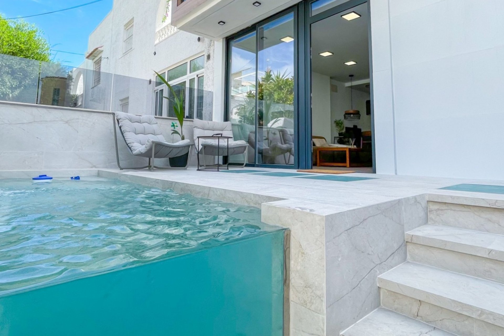 Revente - Maison de ville -
Torrevieja - Costa Blanca