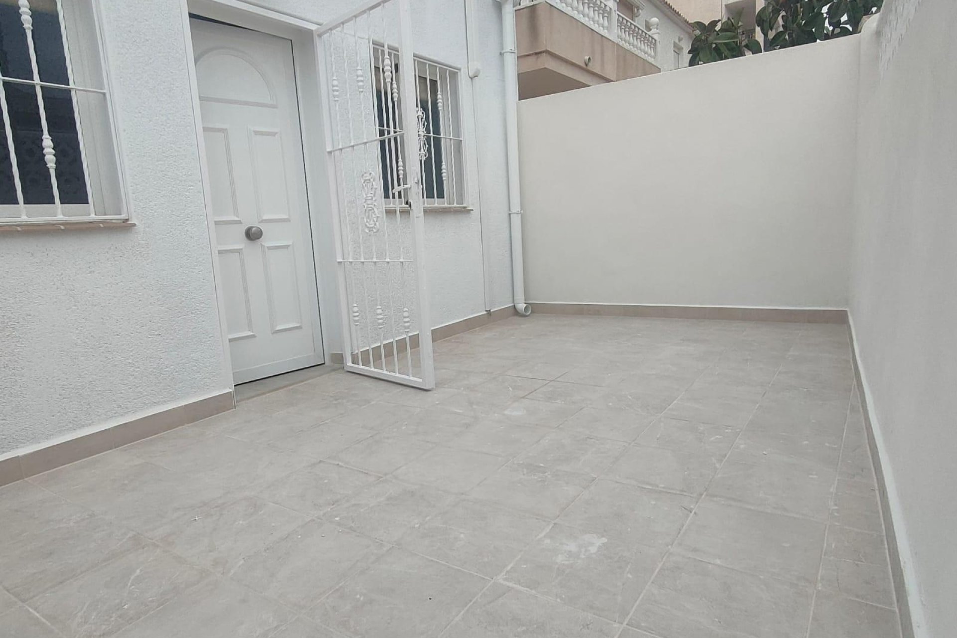 Revente - Maison de ville -
Torrevieja - Sector 25
