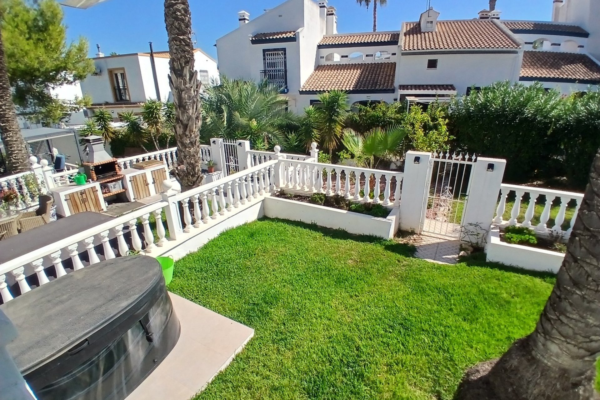 Revente - Maison de ville -
Villamartin - Costa Blanca