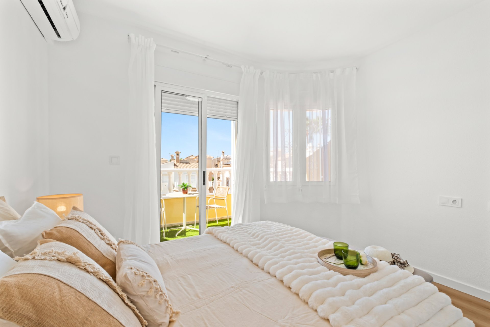 Revente - Maison de ville -
Villamartin - Costa Blanca