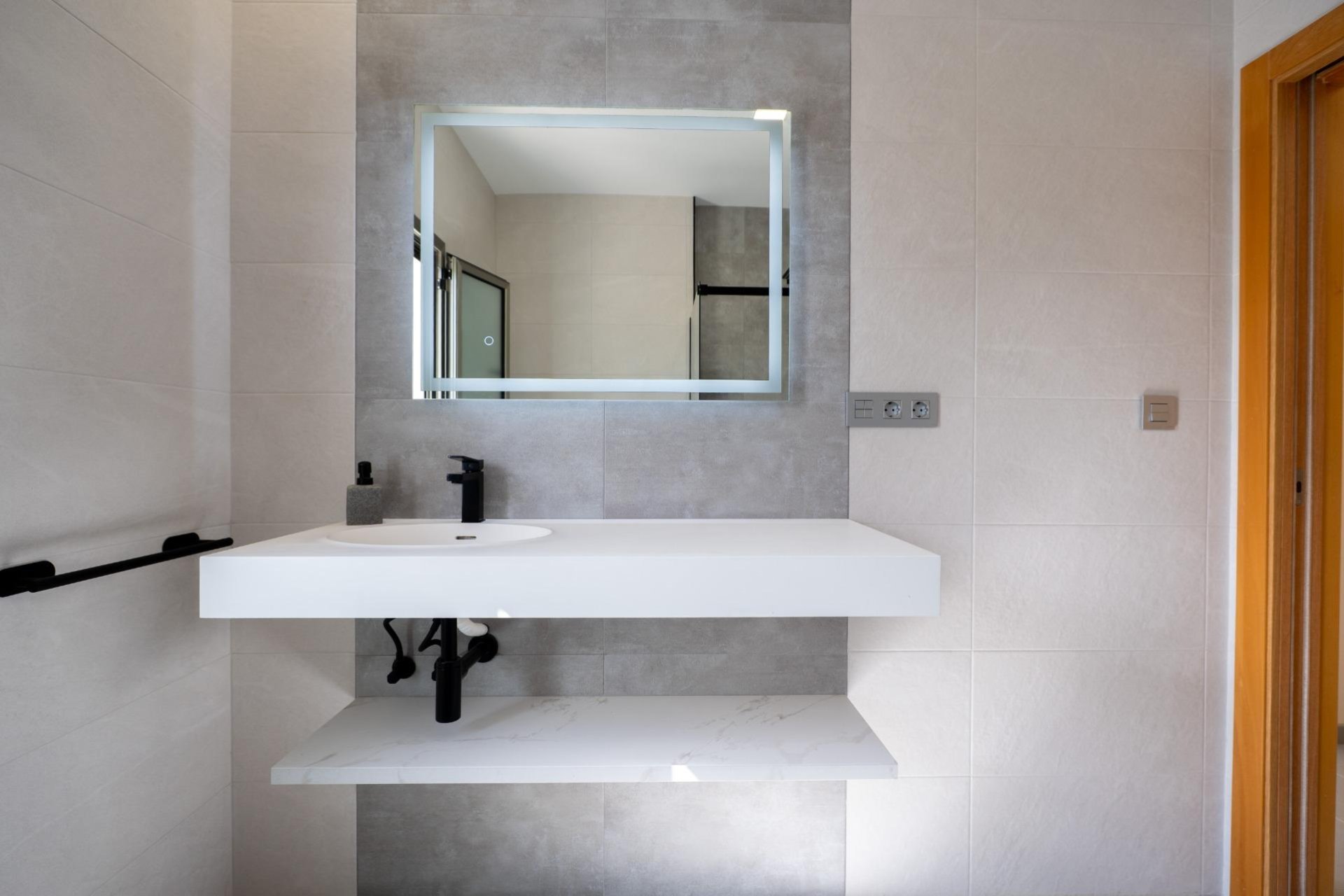 Revente - Semi Detached -
Bigastro - Comunidad Valenciana