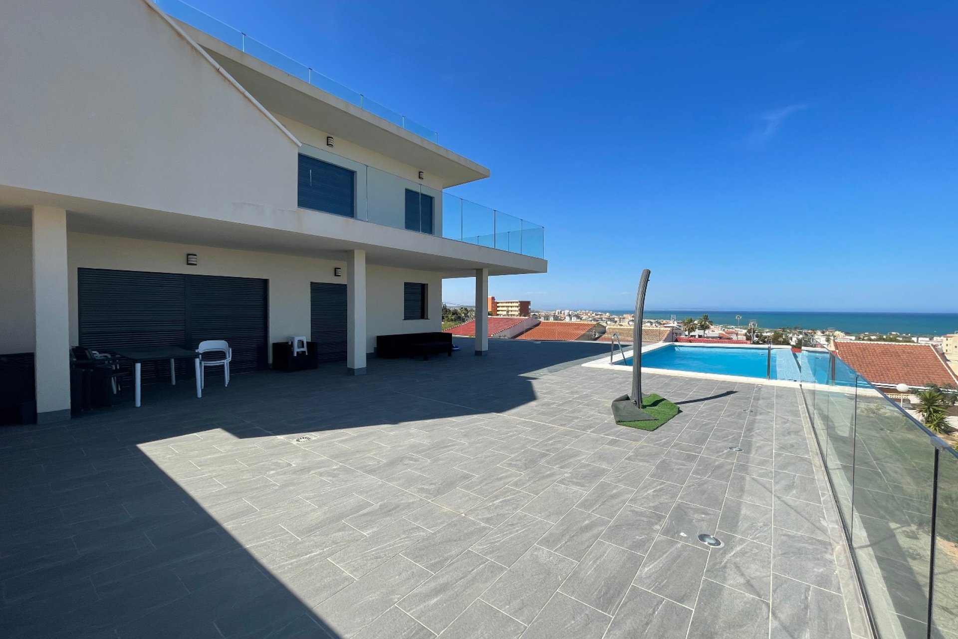 Revente - Semi Detached -
La Mata - Costa Blanca