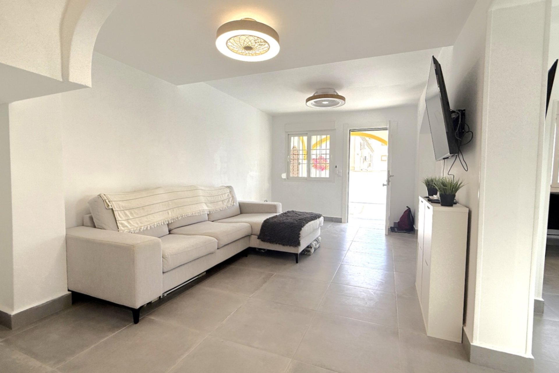 Revente - Semi Detached -
Orihuela - Inland