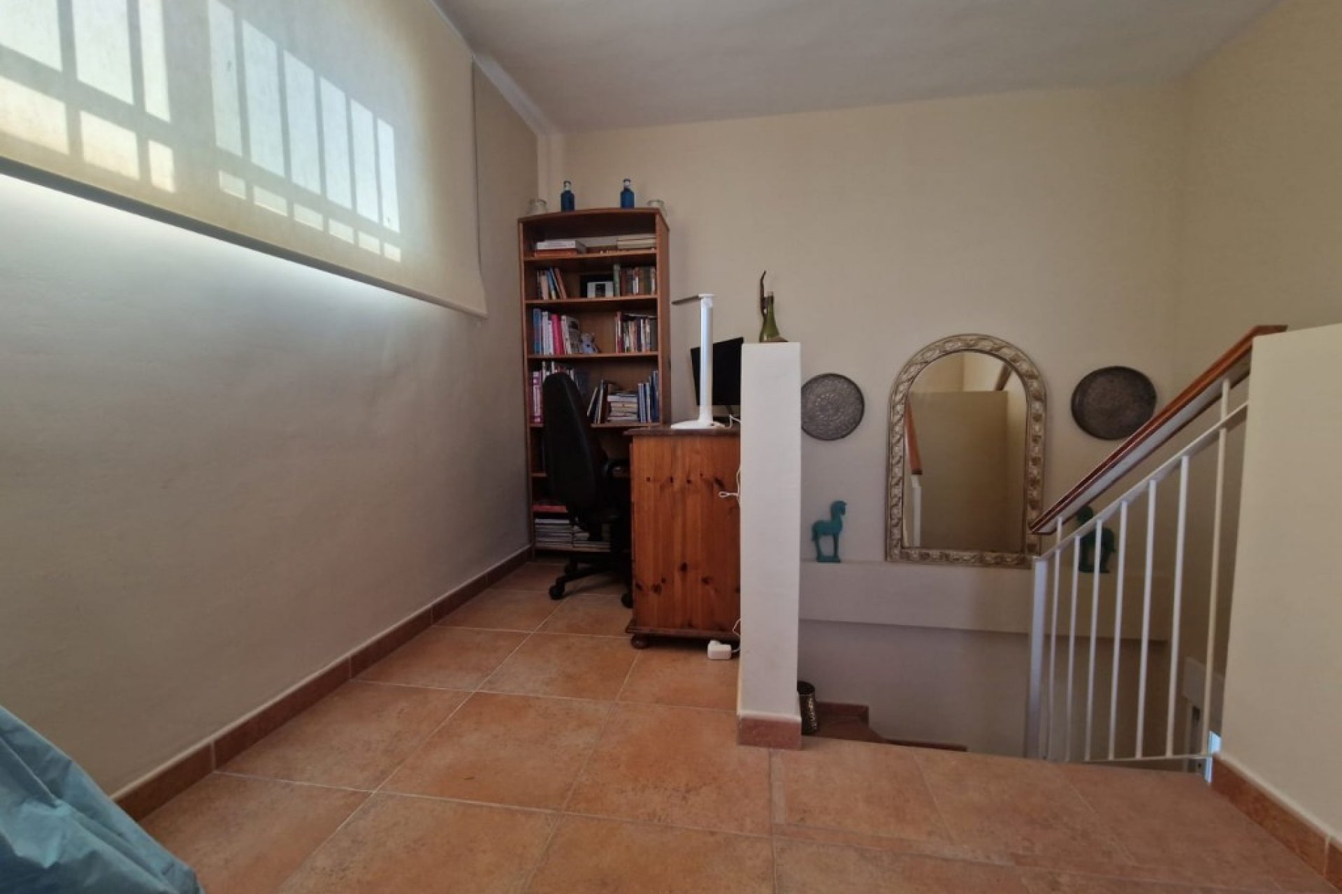 Revente - Semi Detached -
Relleu - Inland