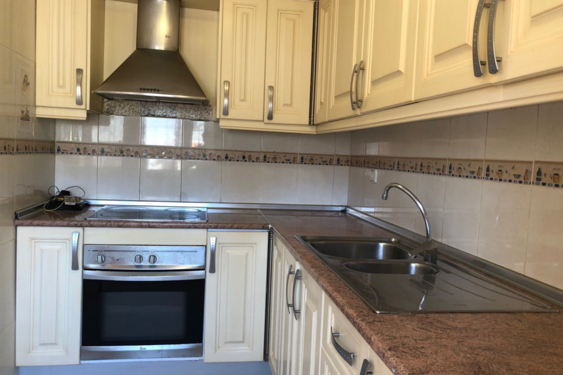 Revente - Semi Detached -
San Miguel de Salinas - Inland