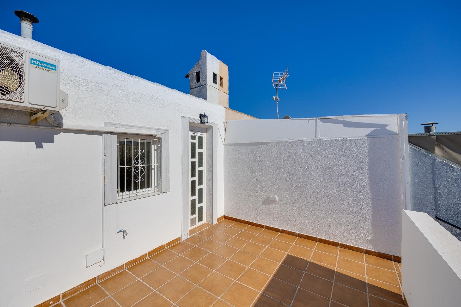 Revente - Semi Detached -
Torrevieja - Aguas Nuevas