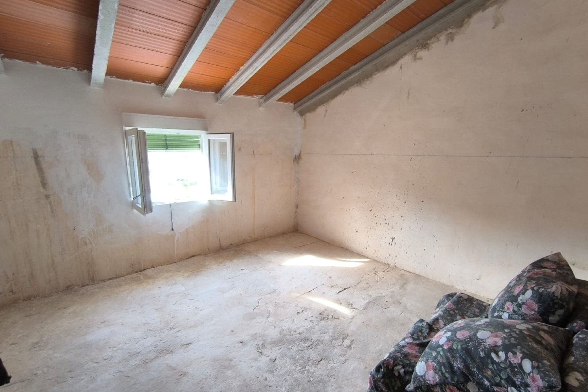 Revente - Semi Detached -
Yecla - Inland