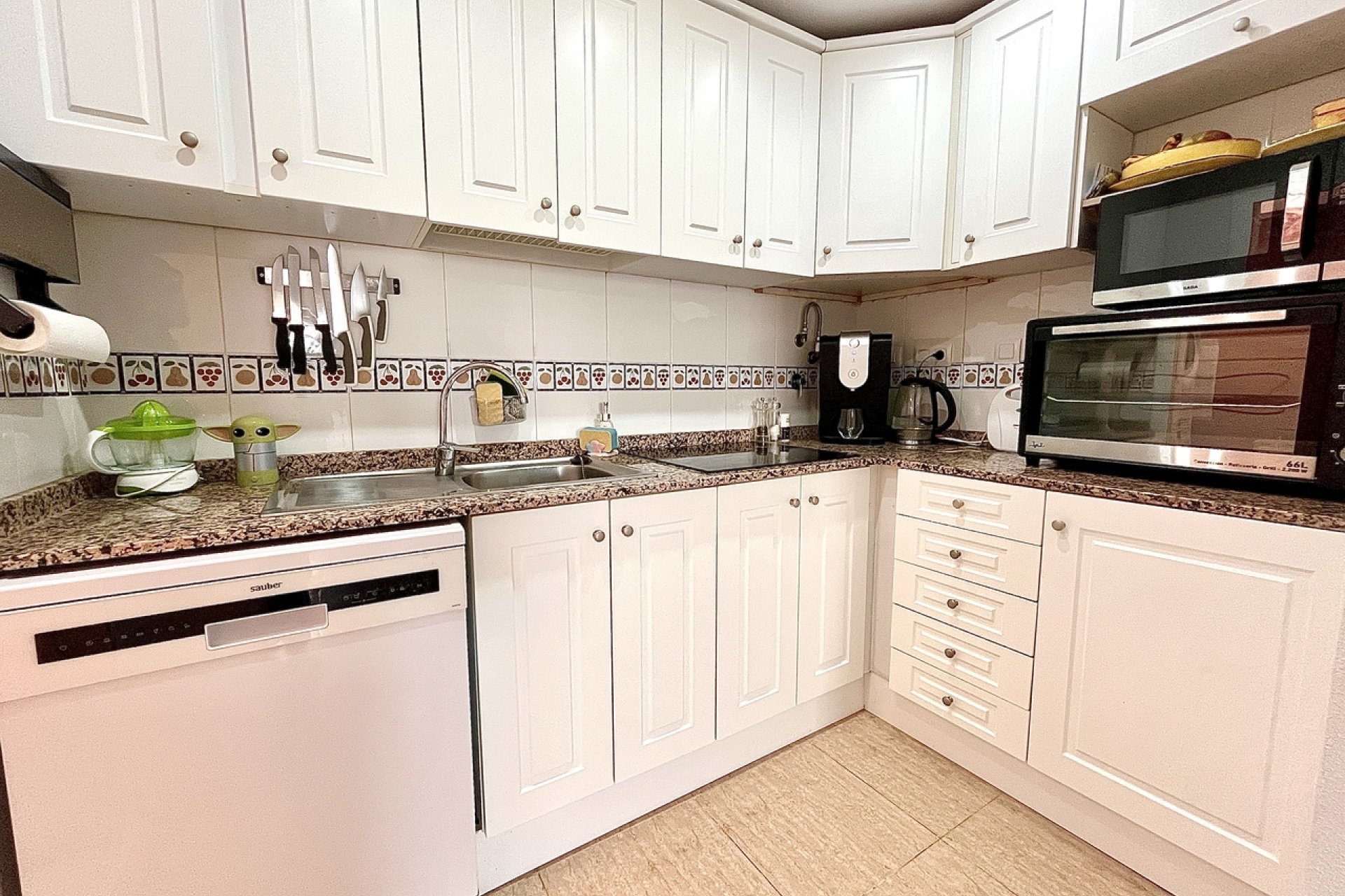 Revente - Town House -
Avileses - Inland