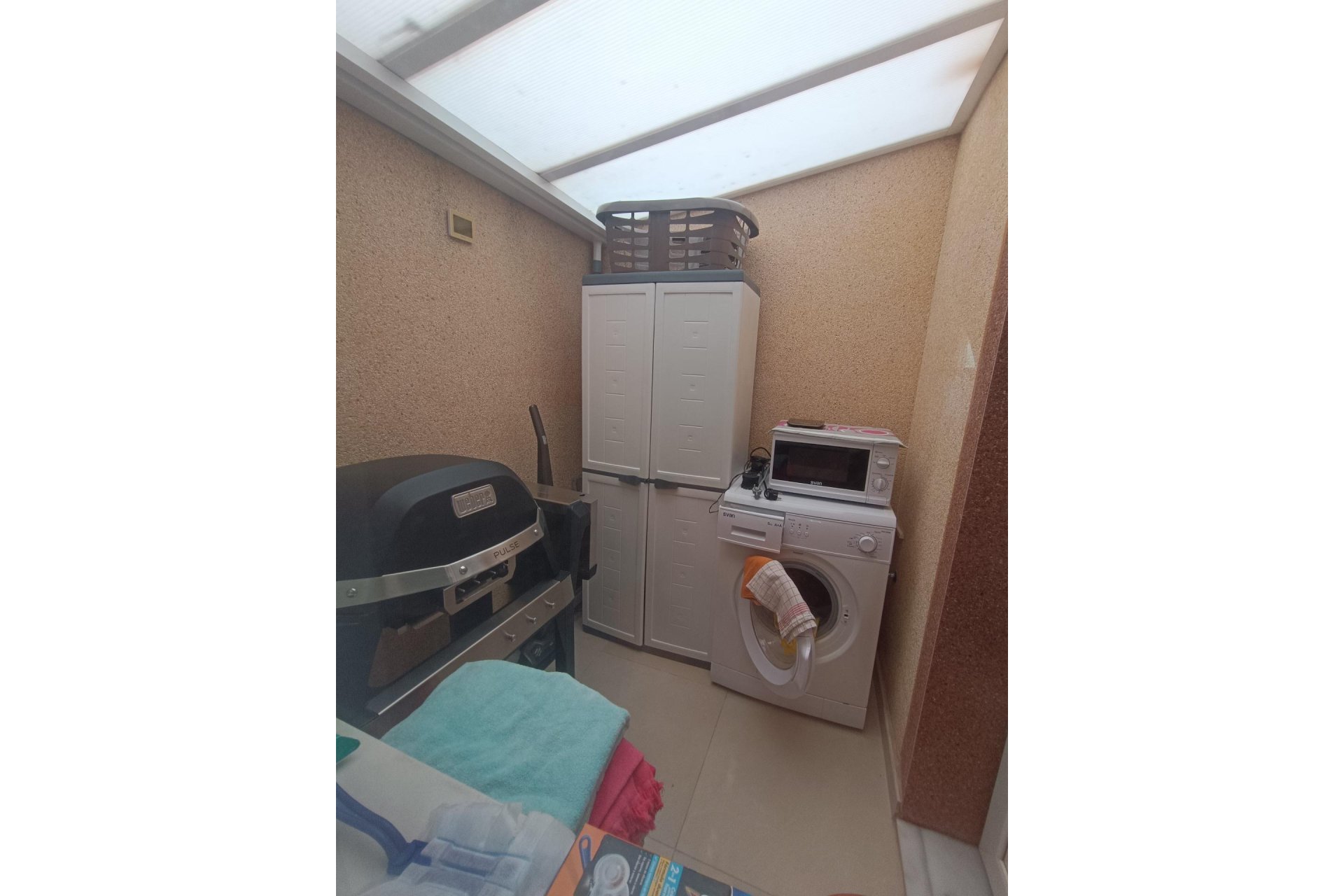 Revente - Town House -
Avileses - Jerónimo Y Avileses