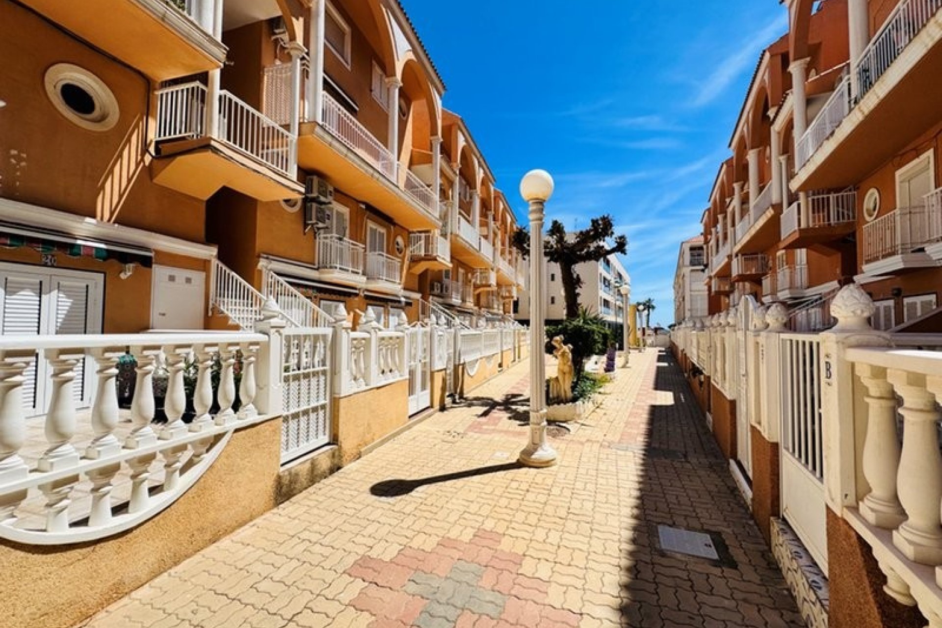 Revente - Town House -
La Mata - Costa Blanca