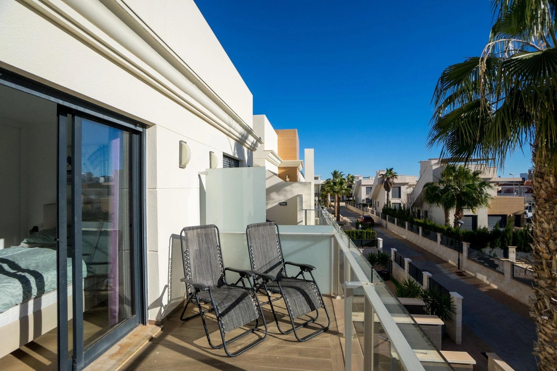 Revente - Town House -
Orihuela Costa - La Zenia