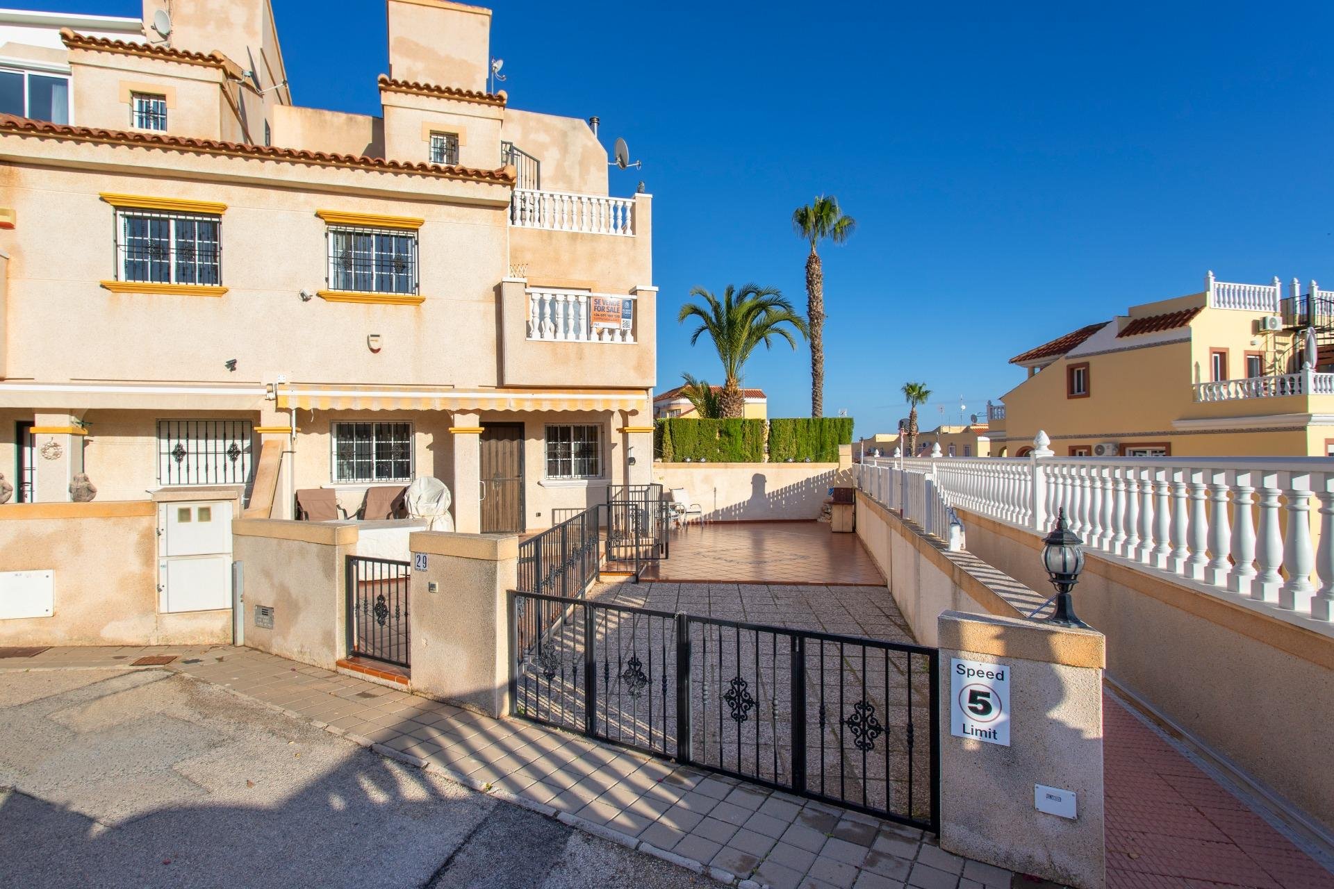 Revente - Town House -
Orihuela Costa - Las Filipinas