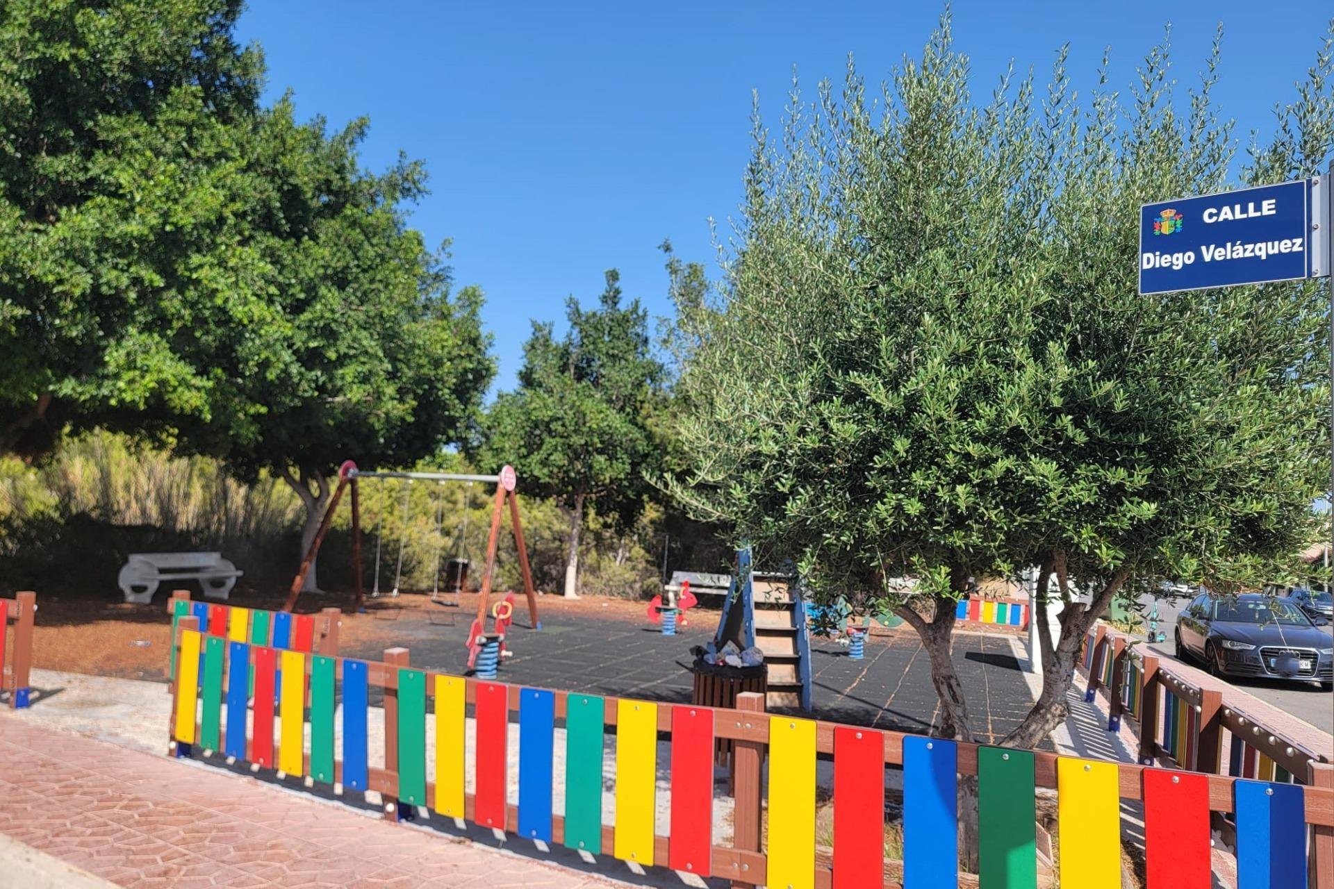 Revente - Town House -
Orihuela Costa - Playa Flamenca