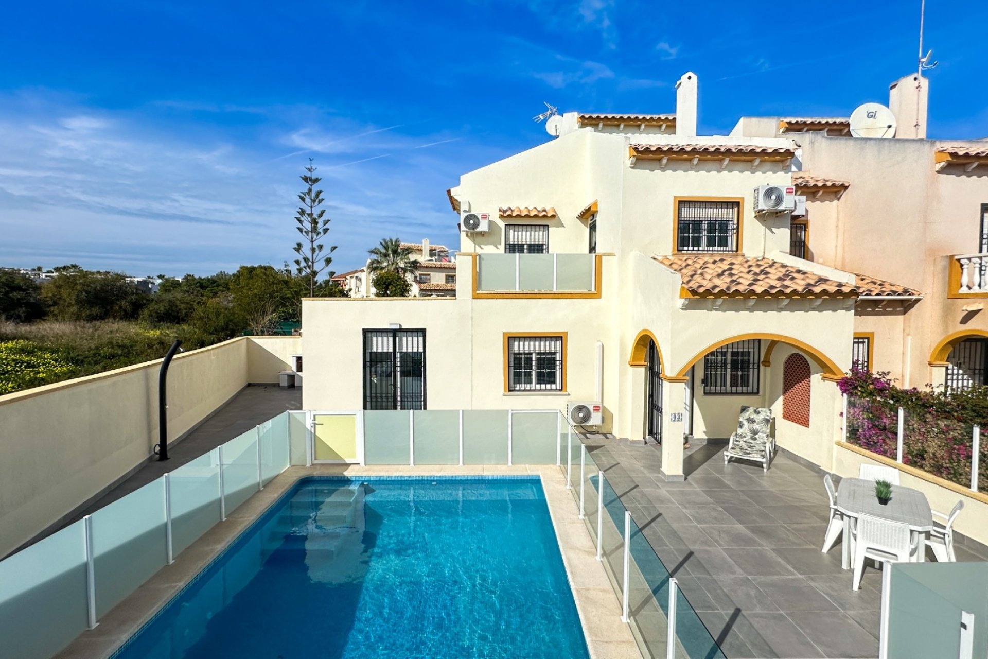 Revente - Town House -
Orihuela - Inland