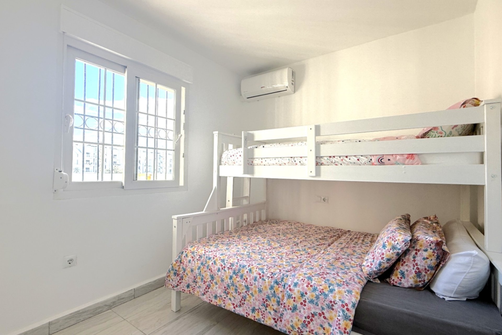 Revente - Town House -
Orihuela - Inland