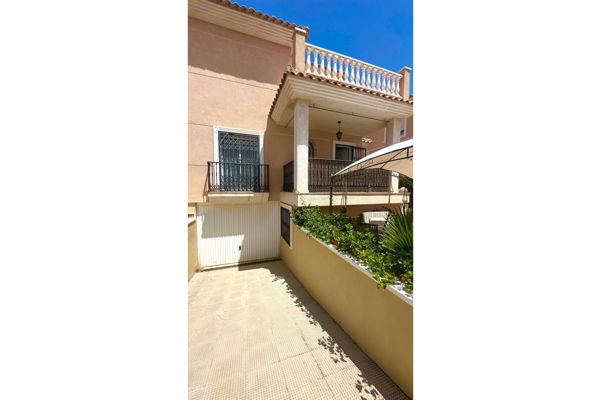 Revente - Town House -
Orihuela - Urbanización Perla Del Mar