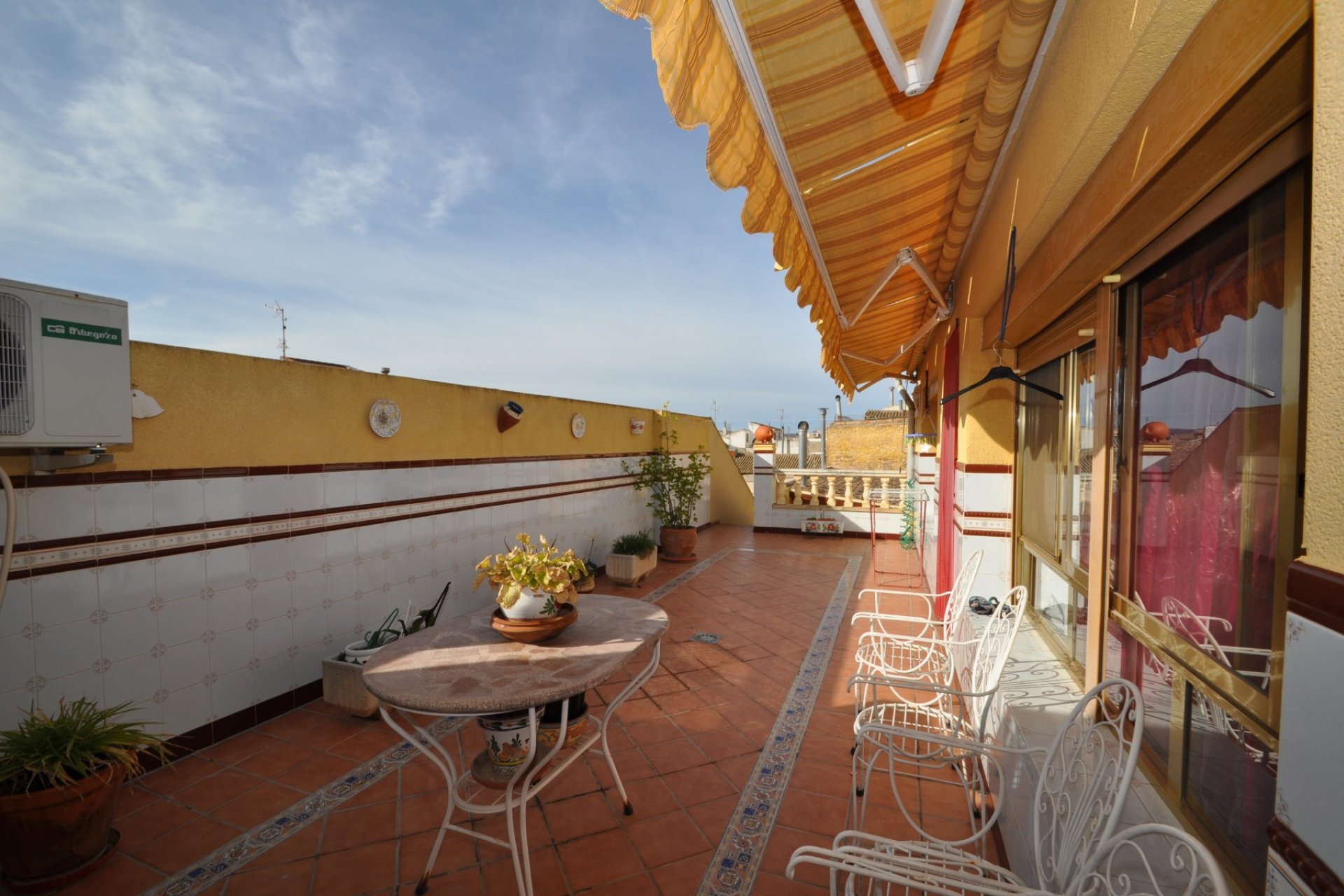 Revente - Town House -
Pinoso - Inland