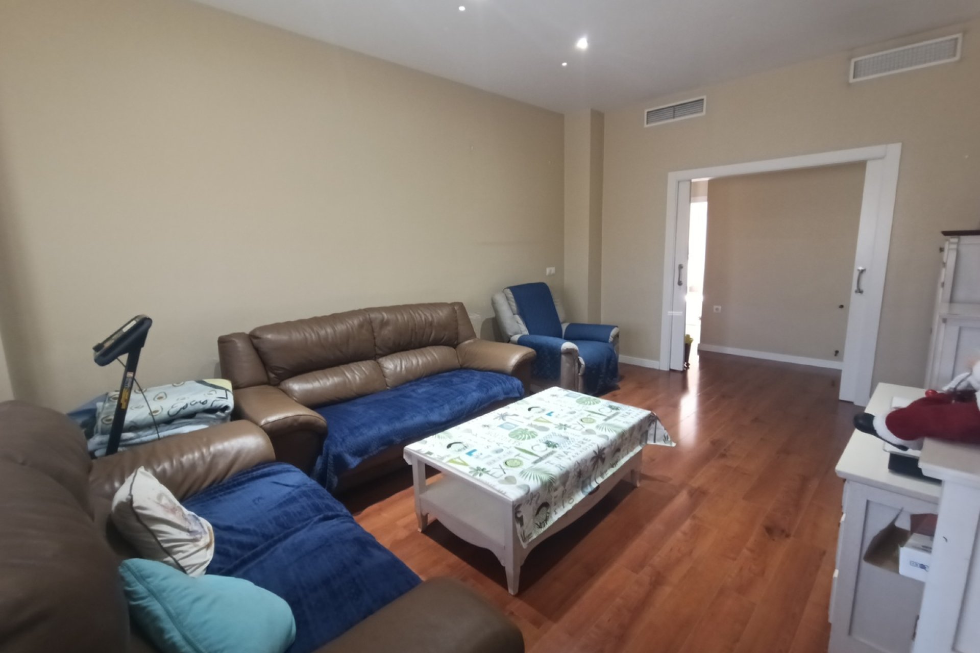 Revente - Town House -
Roldan - Inland