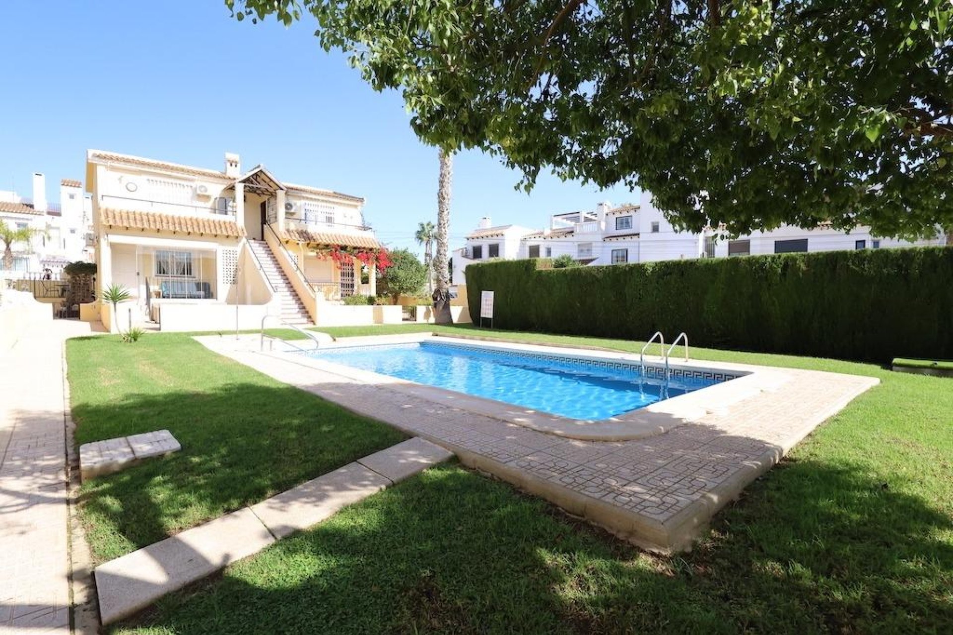 Revente - Town House -
San Miguel de Salinas - Inland