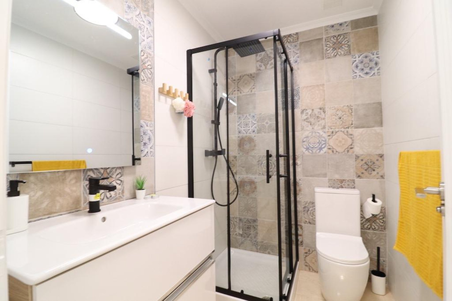 Revente - Town House -
San Miguel de Salinas - Inland