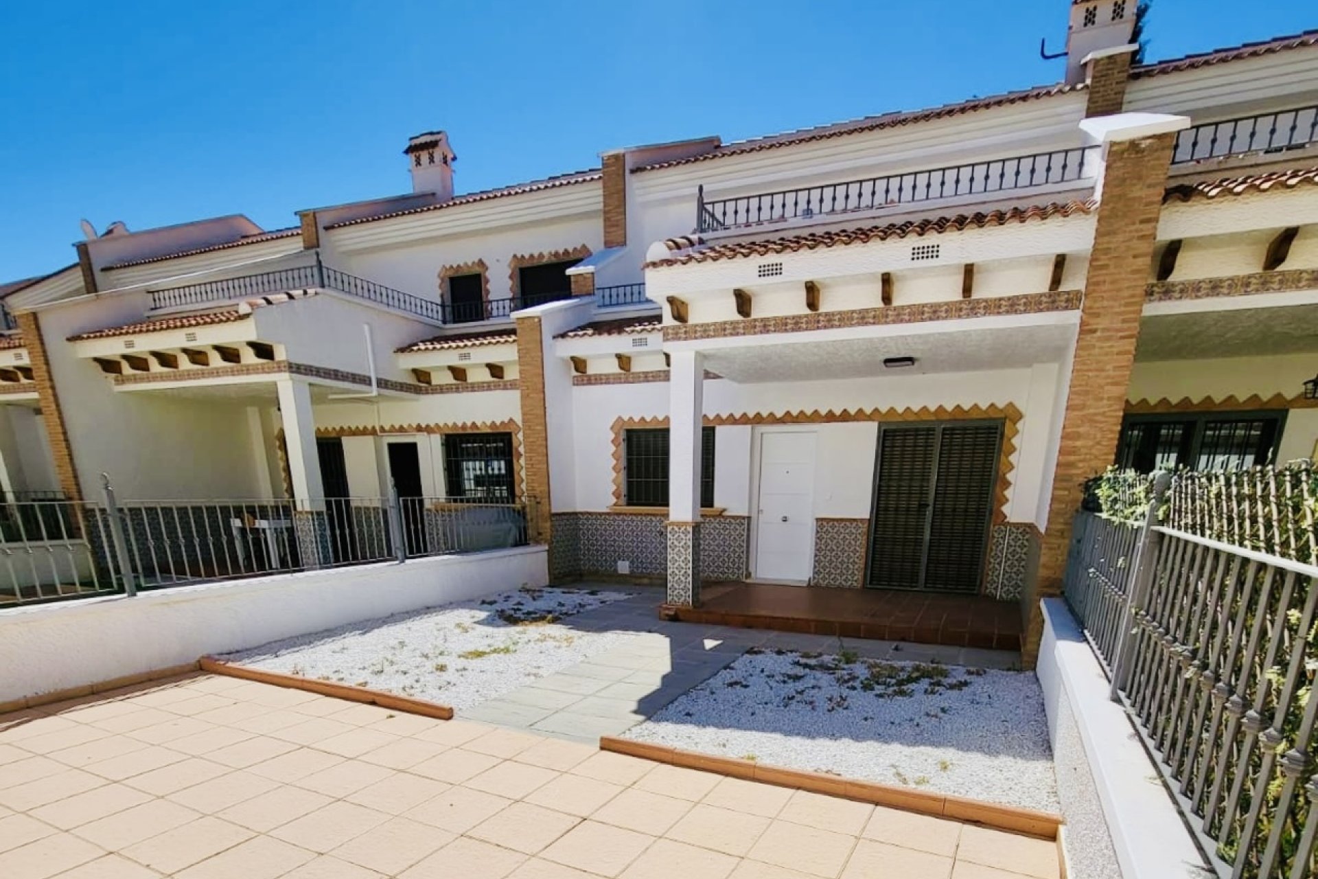 Revente - Town House -
San Miguel de Salinas - Inland