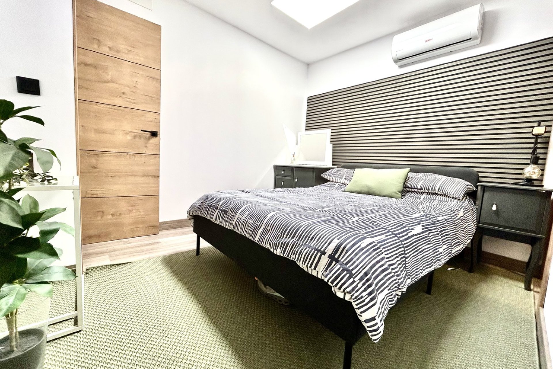 Revente - Town House -
San Miguel de Salinas - Inland