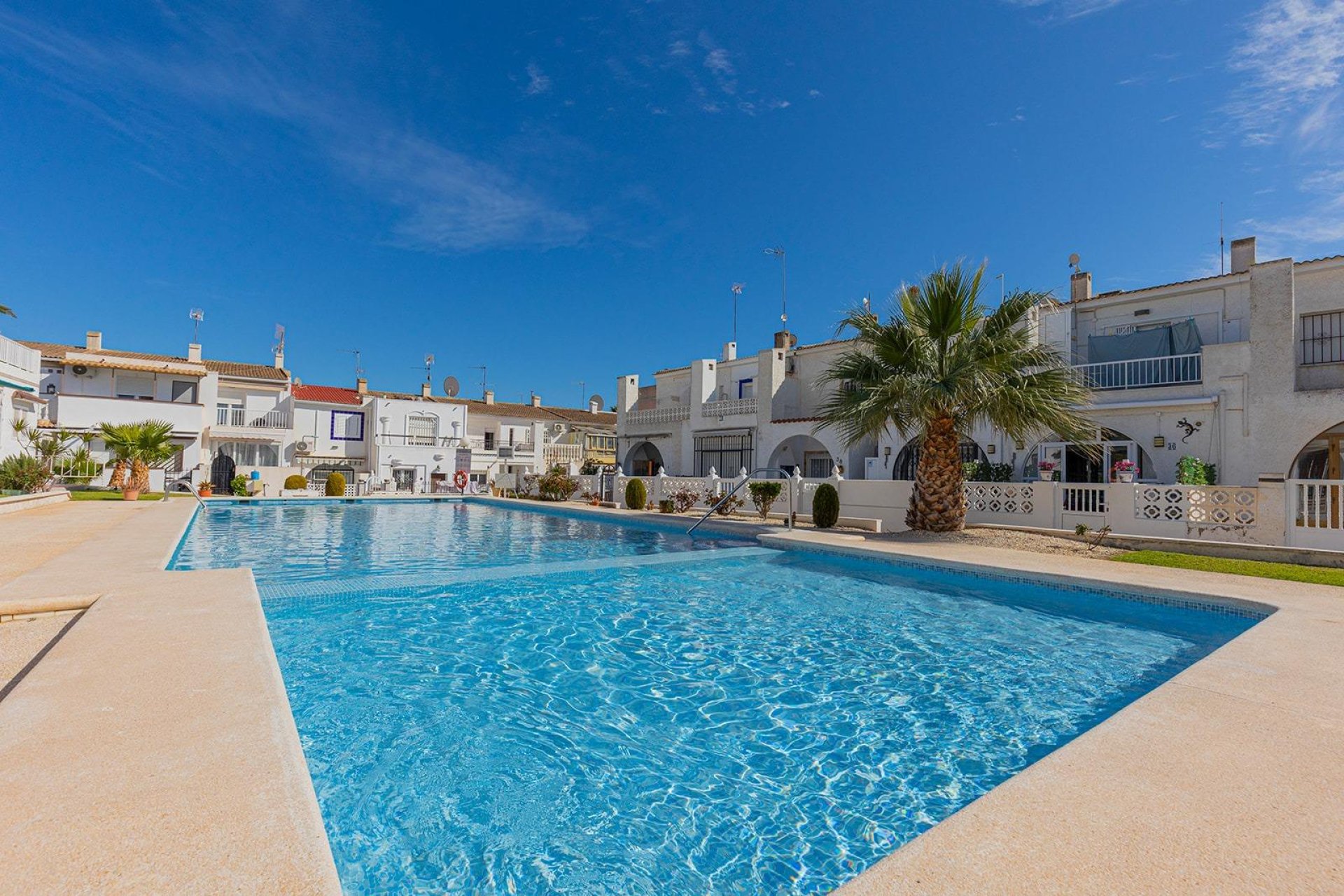 Revente - Town House -
Torrevieja - Calas Blanca