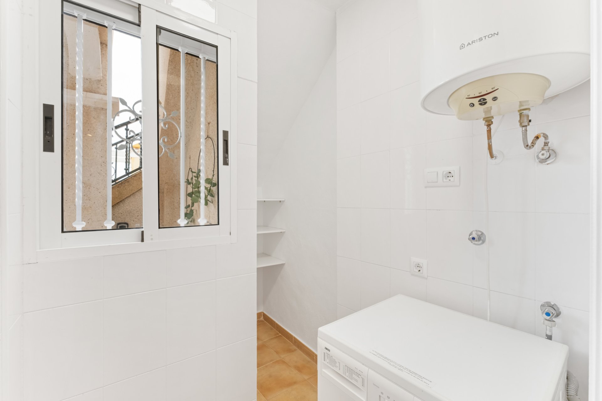 Revente - Town House -
Villamartin - Costa Blanca