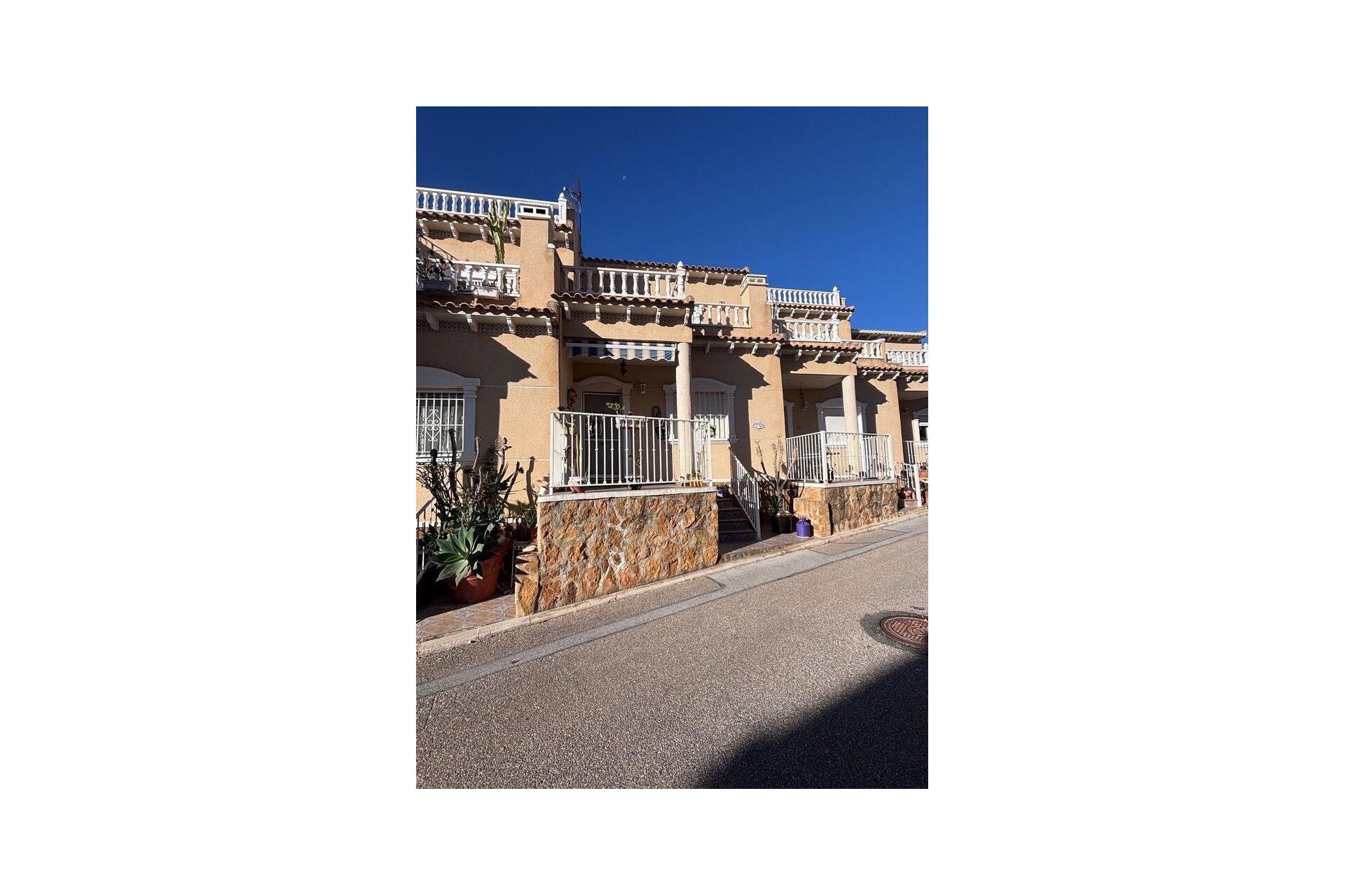 Revente - Town House -
Villamartin - Costa Blanca