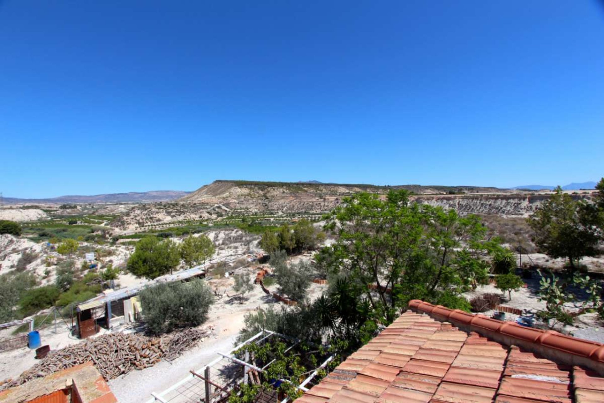 Revente - Villa -
Albudeite - Inland