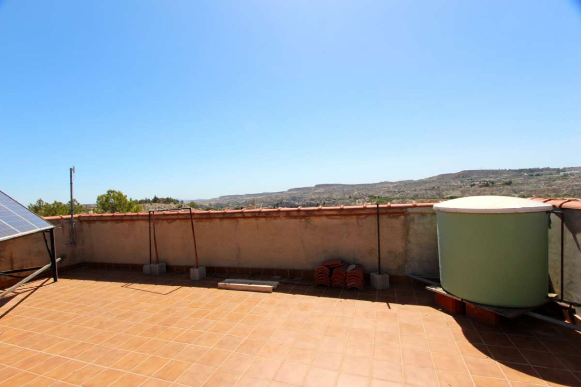 Revente - Villa -
Albudeite - Inland