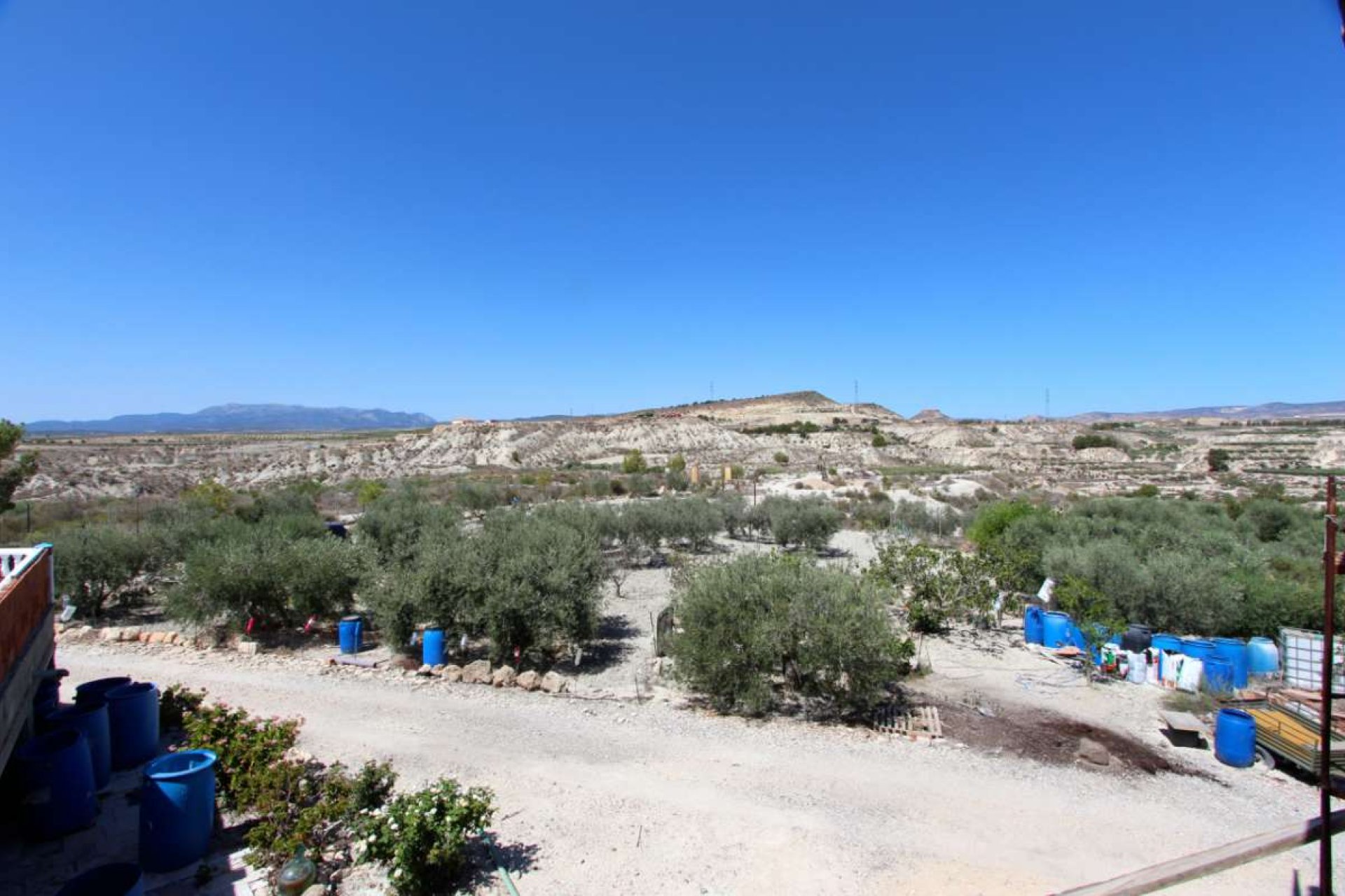 Revente - Villa -
Albudeite - Inland