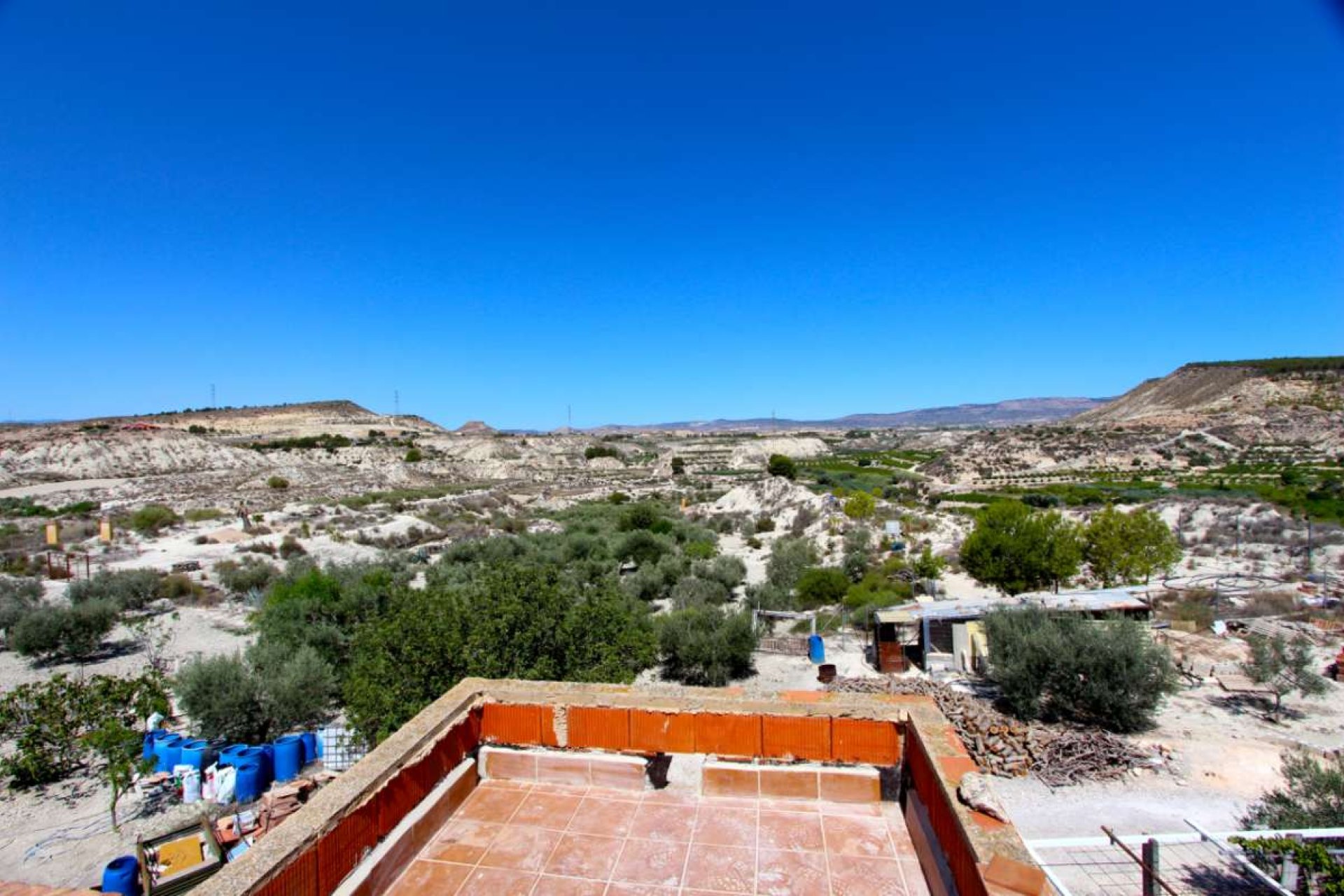 Revente - Villa -
Albudeite - Inland