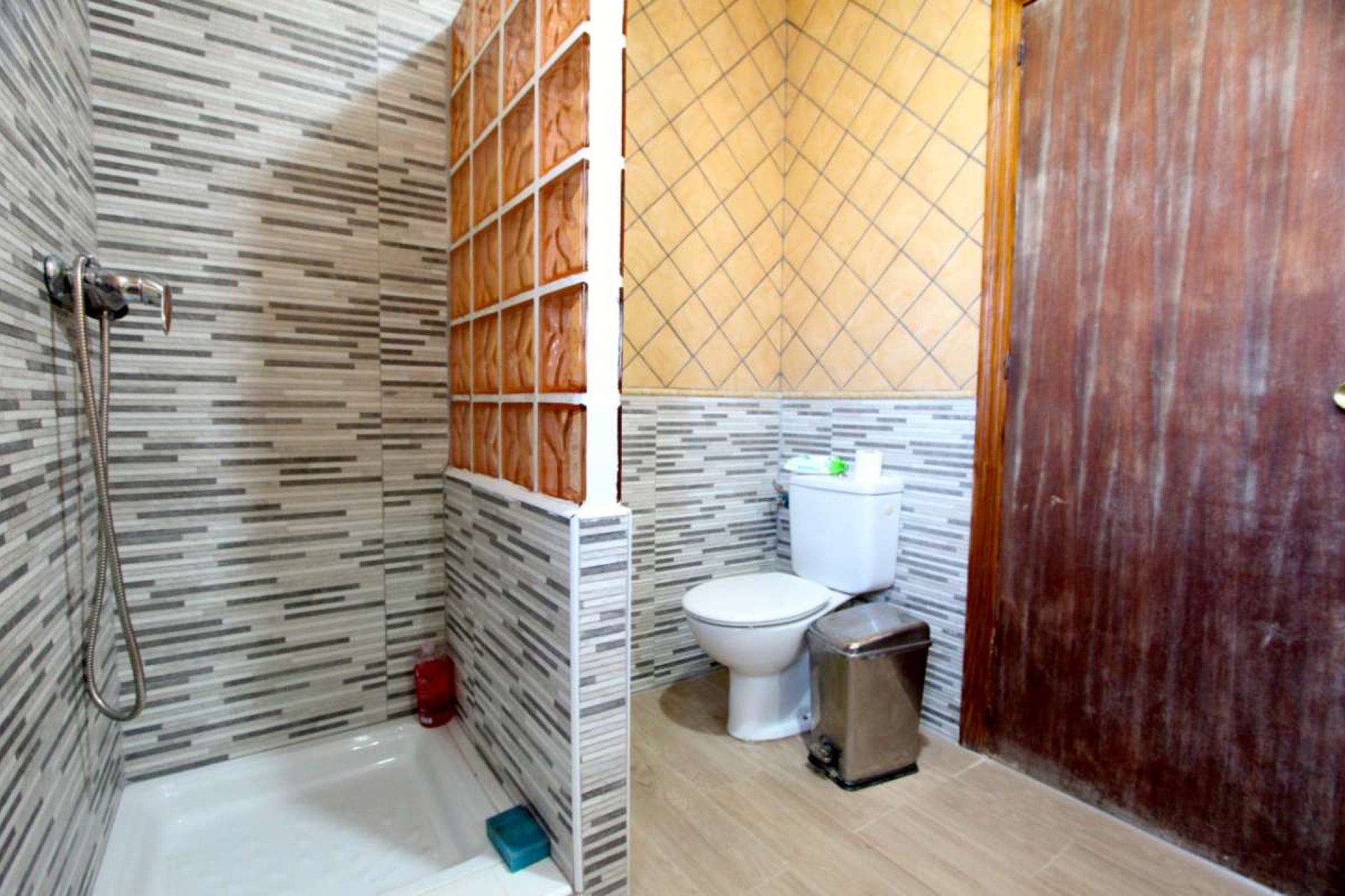 Revente - Villa -
Albudeite - Inland