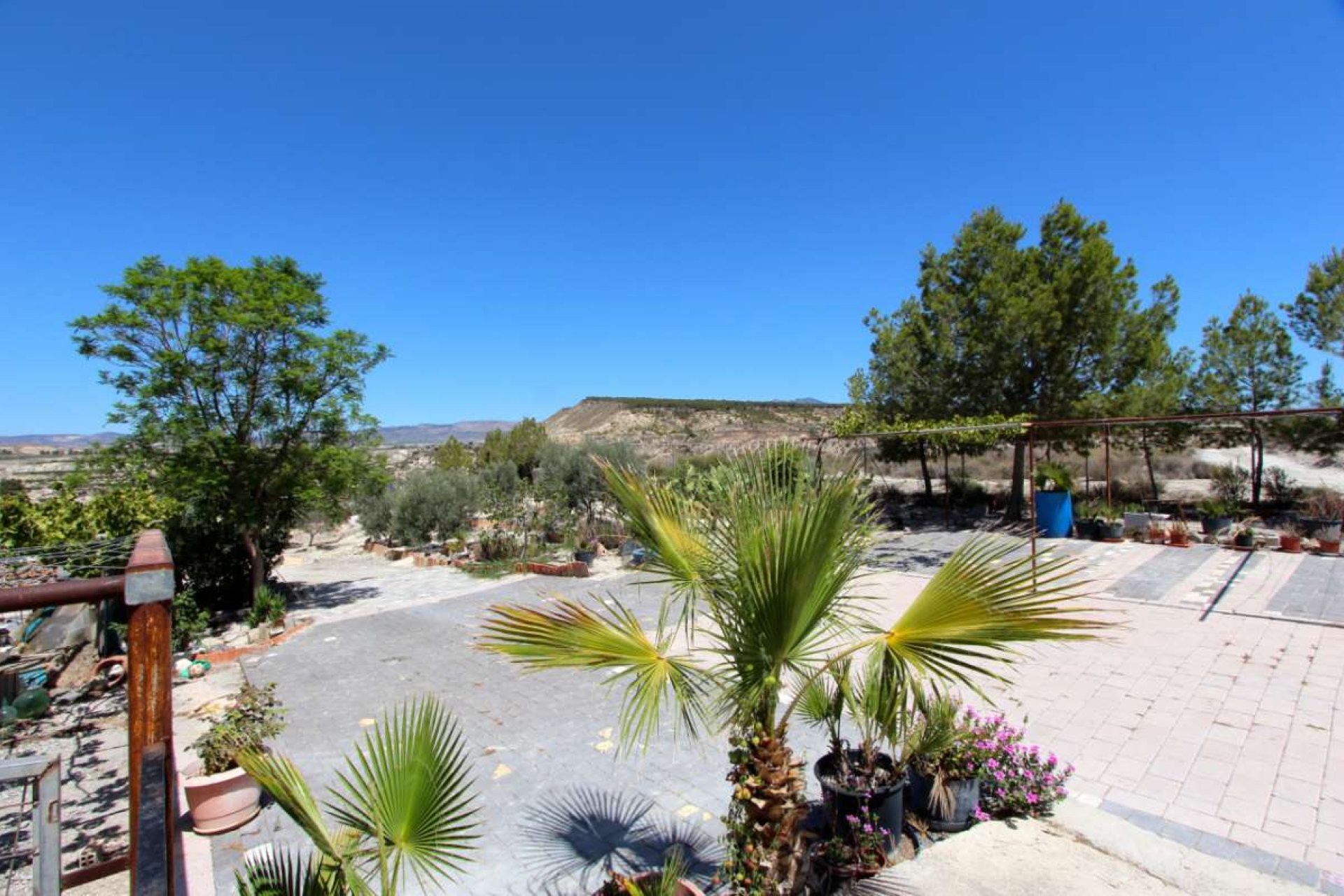 Revente - Villa -
Albudeite - Inland