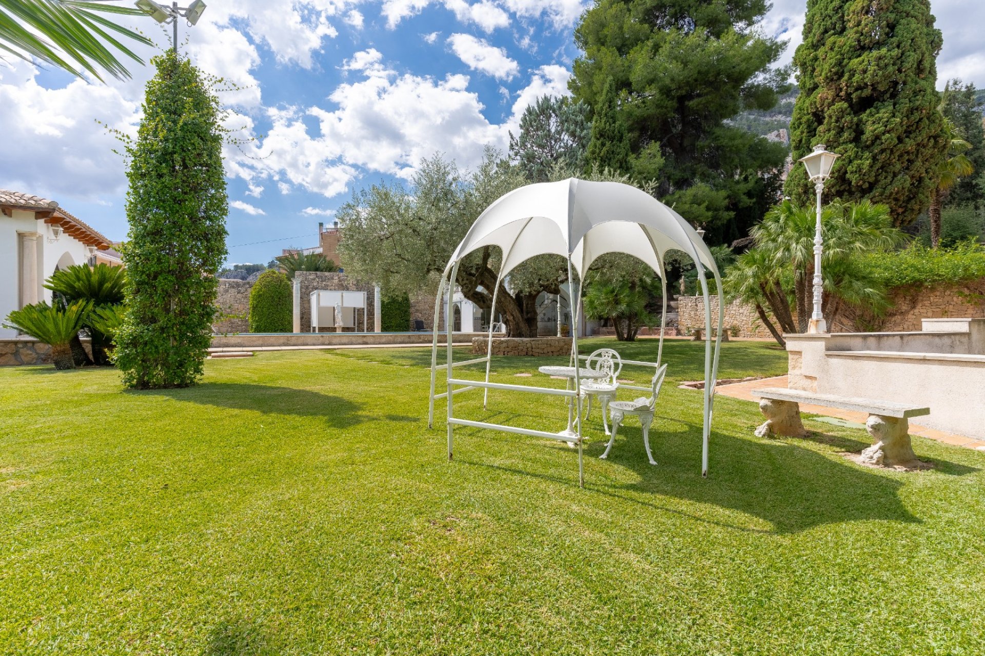 Revente - Villa -
Alcoy - Inland