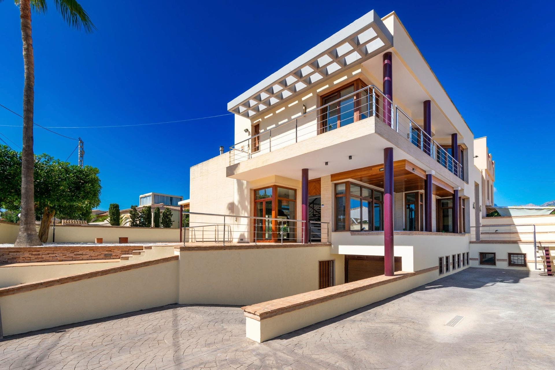 Revente - Villa -
Alfas del Pí - Costa Blanca