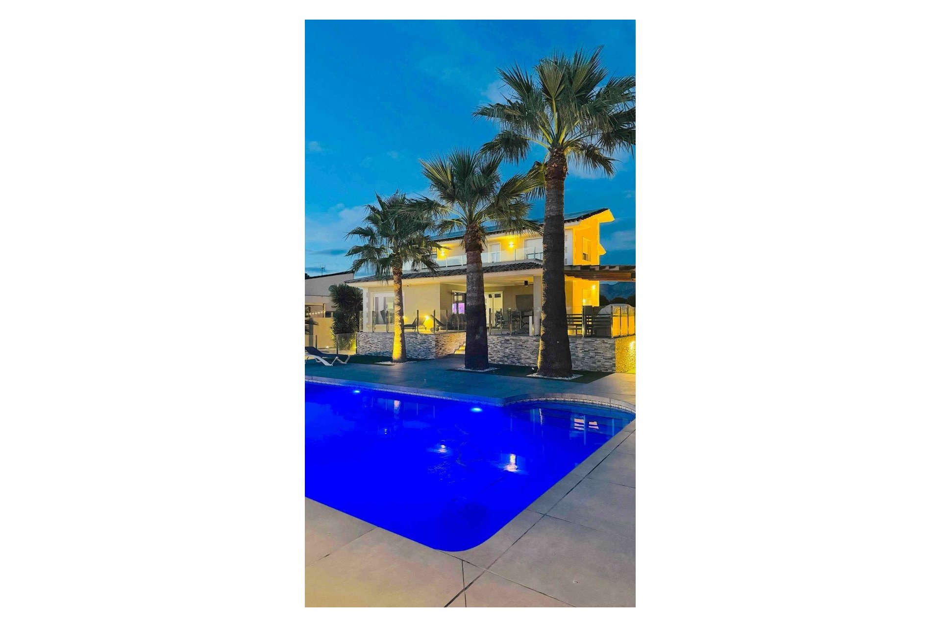 Revente - Villa -
Alfas del Pí - Costa Blanca