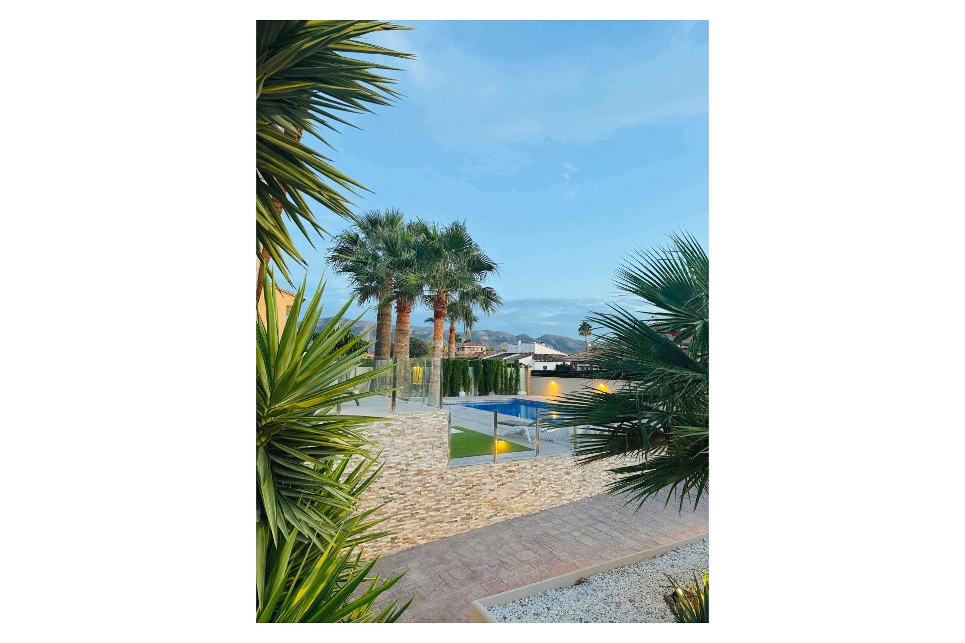 Revente - Villa -
Alfas del Pí - Costa Blanca