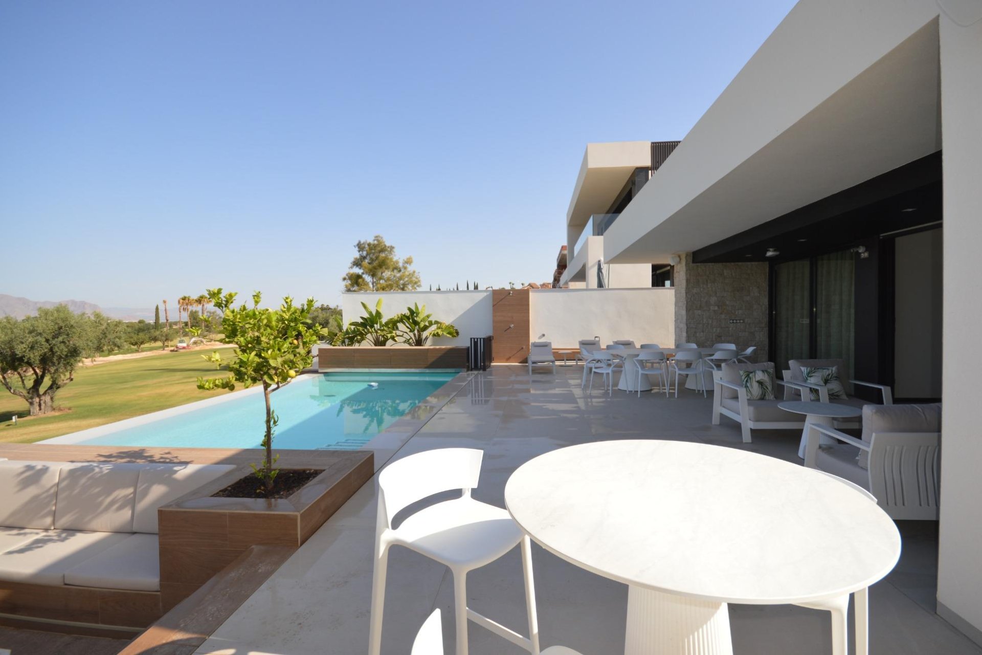 Revente - Villa -
Algorfa - Comunidad Valenciana