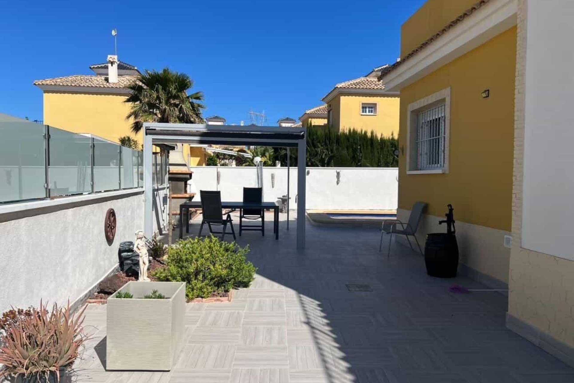 Revente - Villa -
Algorfa - Costa Blanca Sur