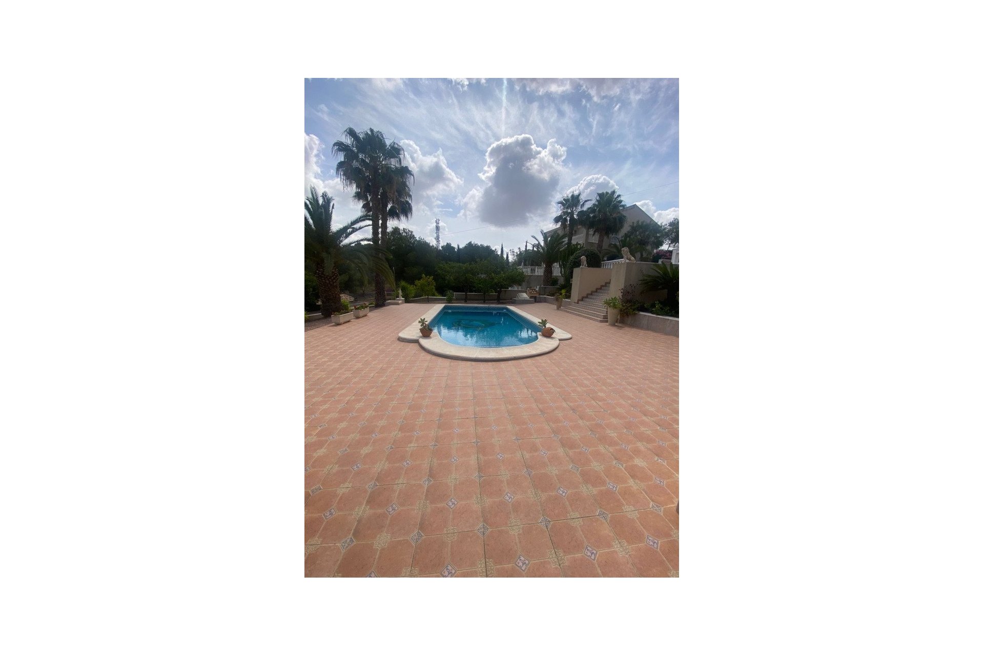 Revente - Villa -
Almoradí - Inland