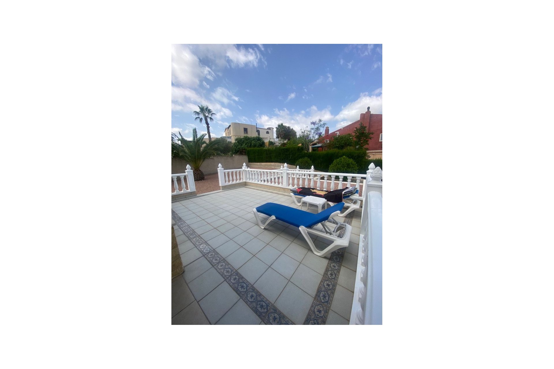 Revente - Villa -
Almoradí - Inland