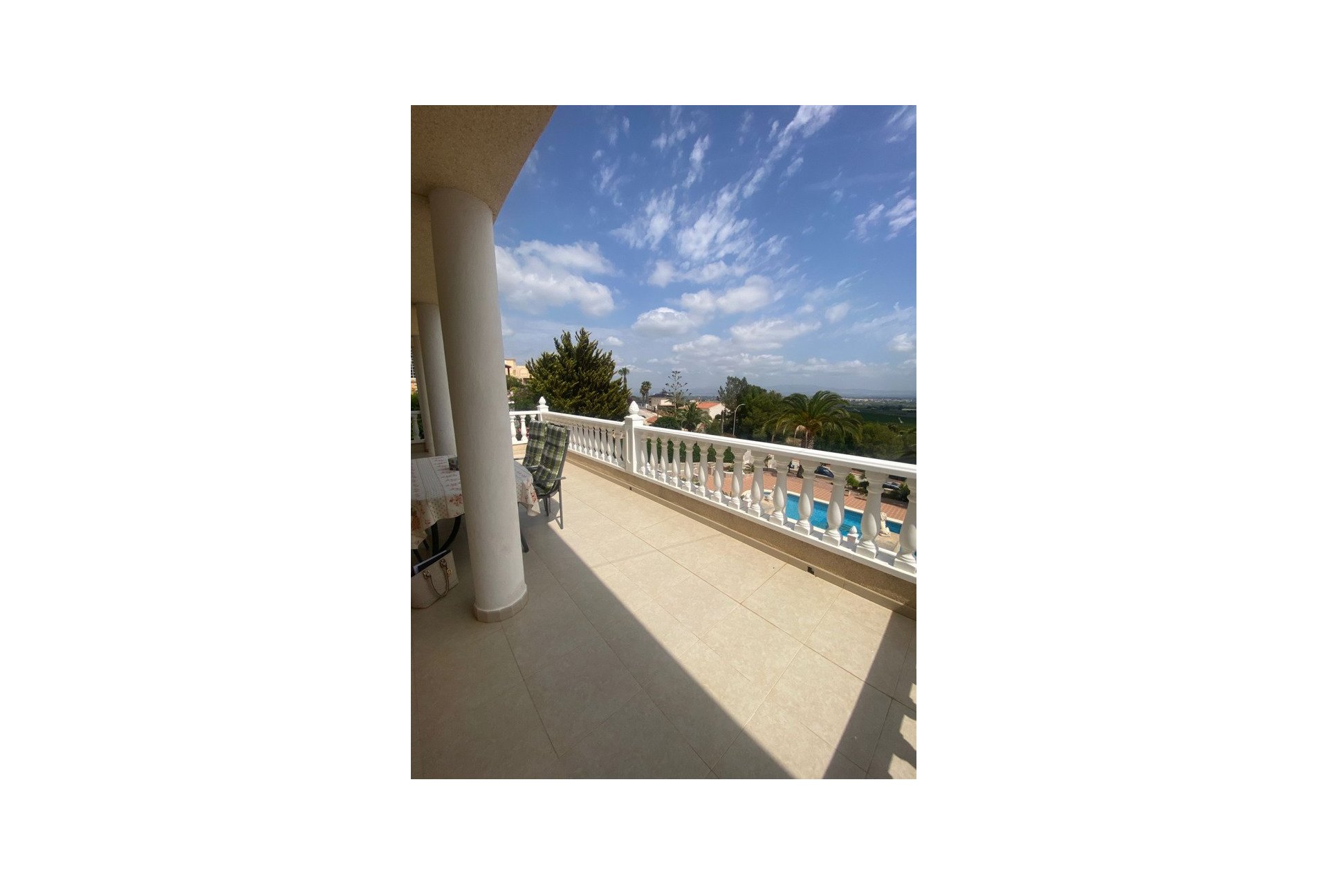 Revente - Villa -
Almoradí - Inland