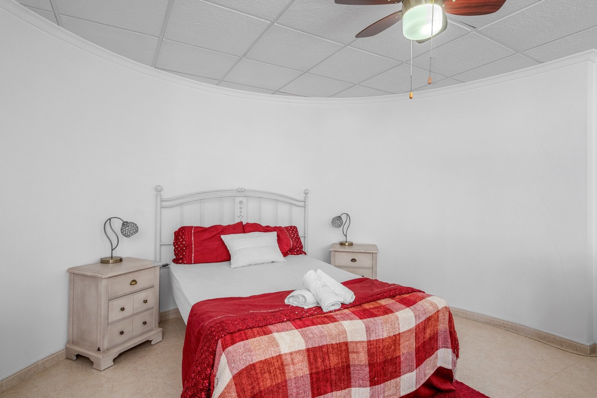 Revente - Villa -
Almoradí - Inland