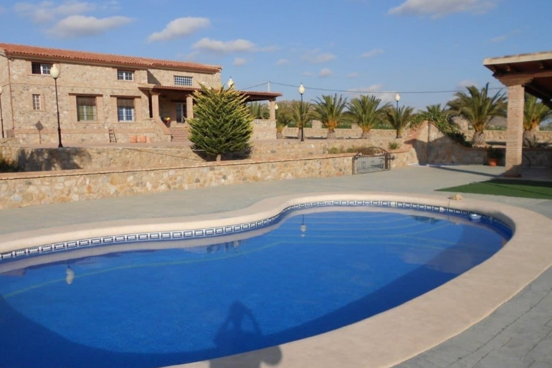 Revente - Villa -
Aspe - Inland